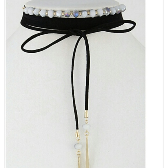 ποΈ Black Beaded Choker Necklace - Picture 1 of 5